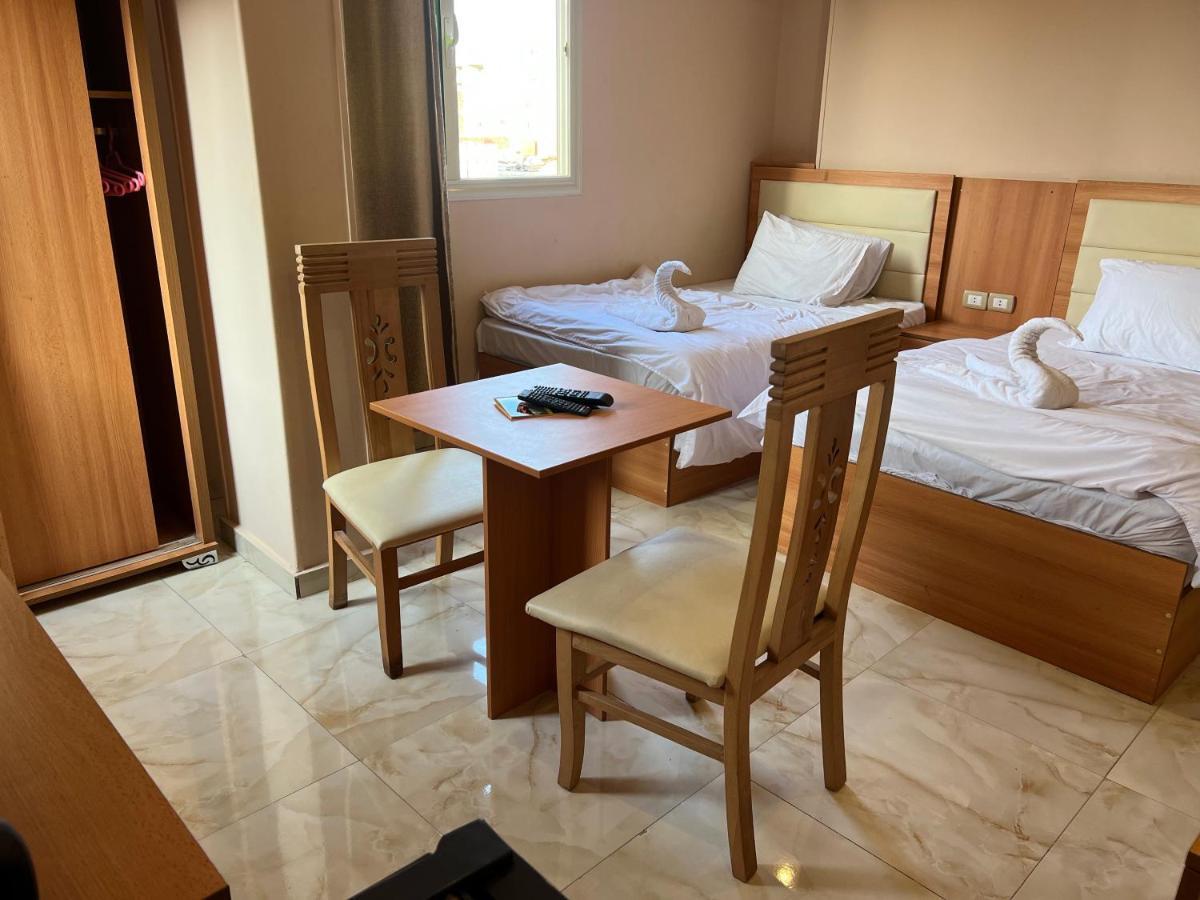 Grand Pyramids View Hotel Kairo Eksteriør billede